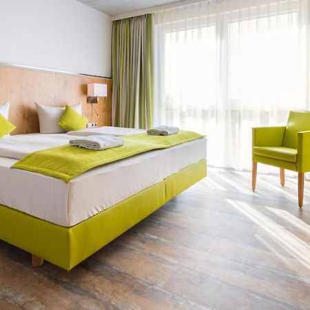 Oho Rooms Herrenberg Digital Access Only Gaufelden Ngoại thất bức ảnh